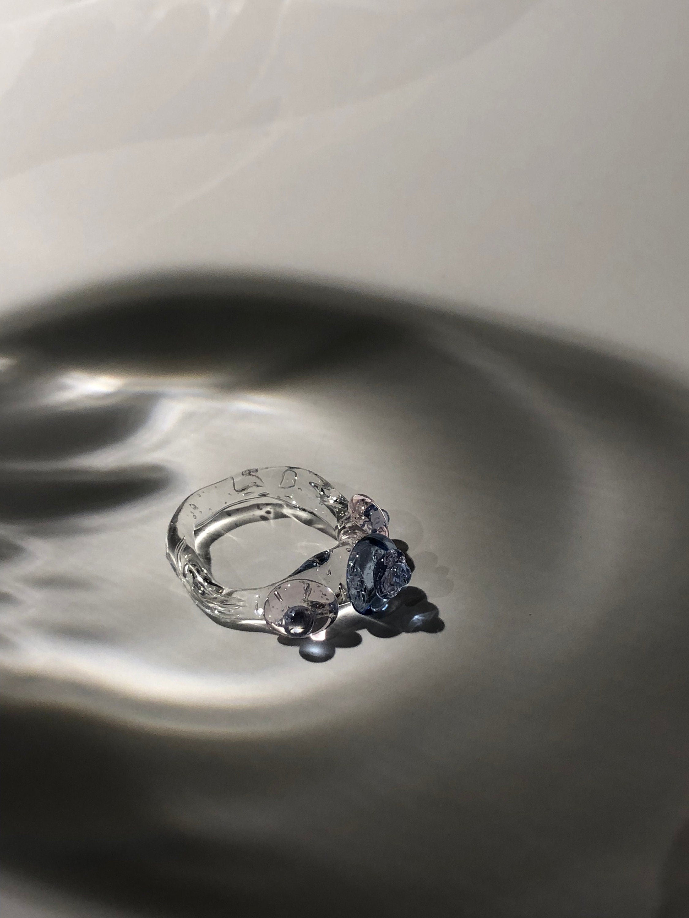 Pebble Stone Glass Ring