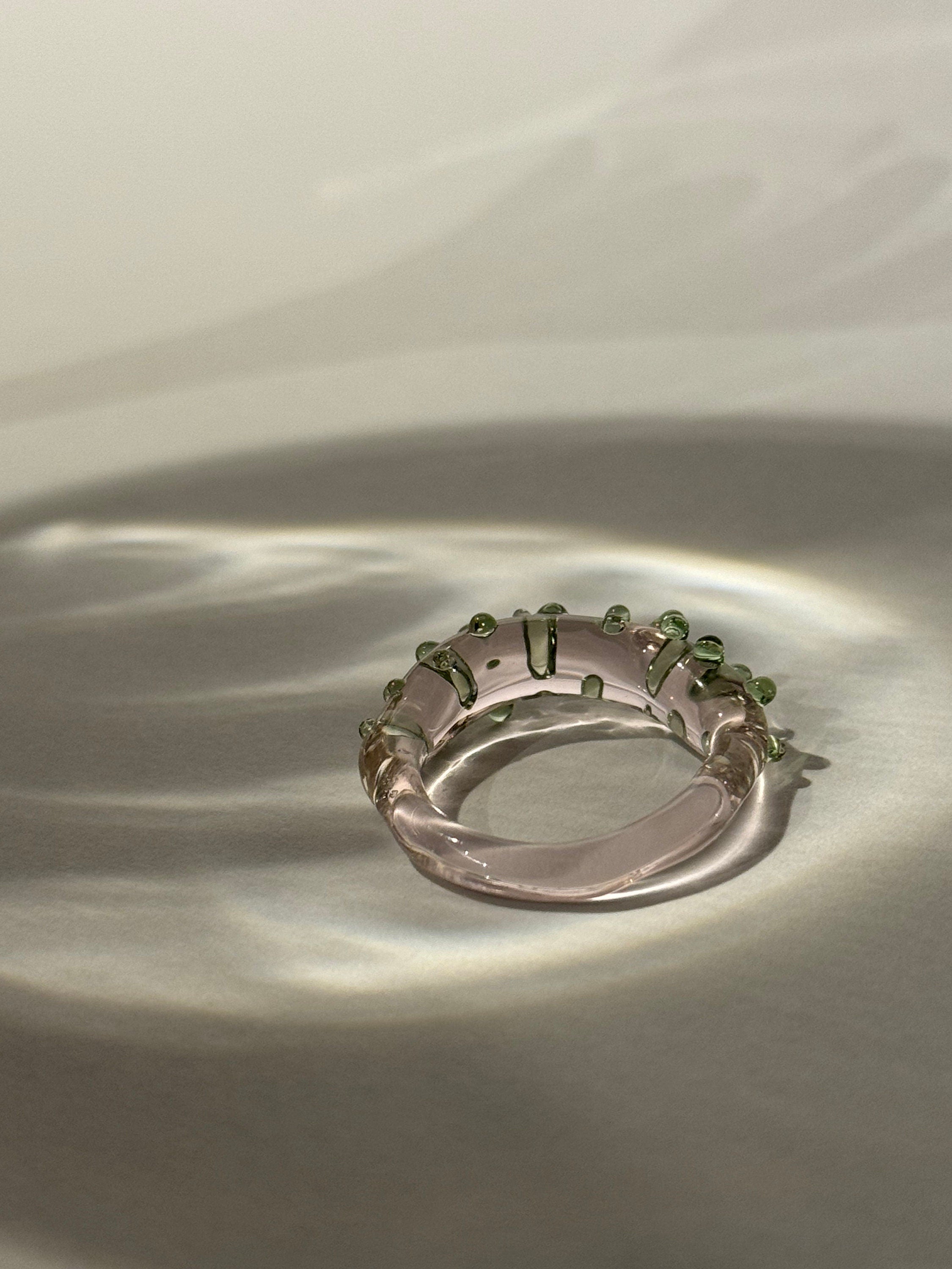 Rose and green Dotted Glass Ring