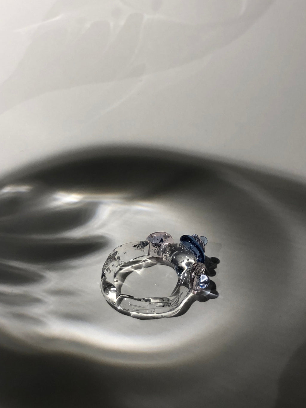 Pebble Stone Glass Ring