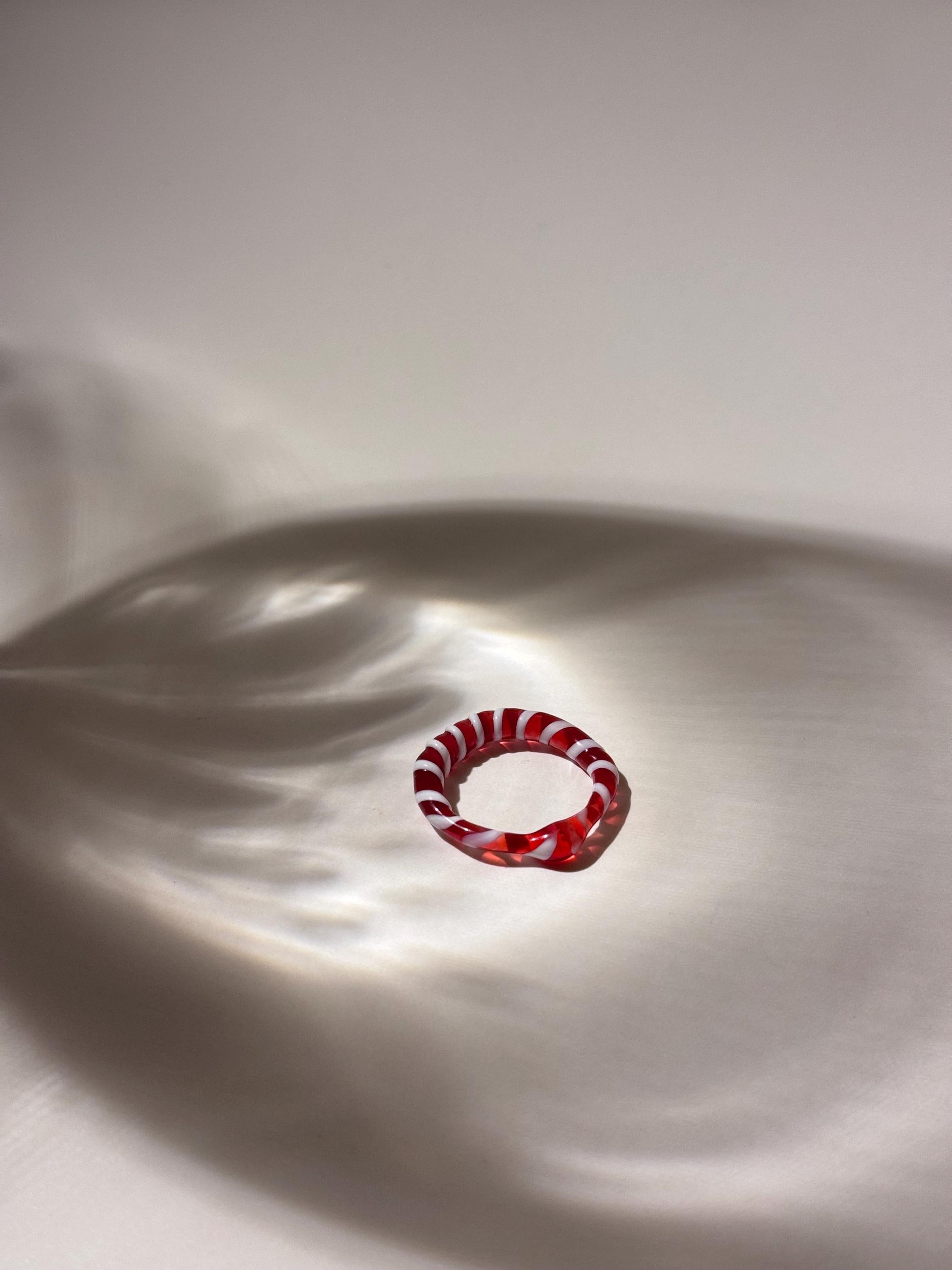 Candy Cane Red and White Glass Ring