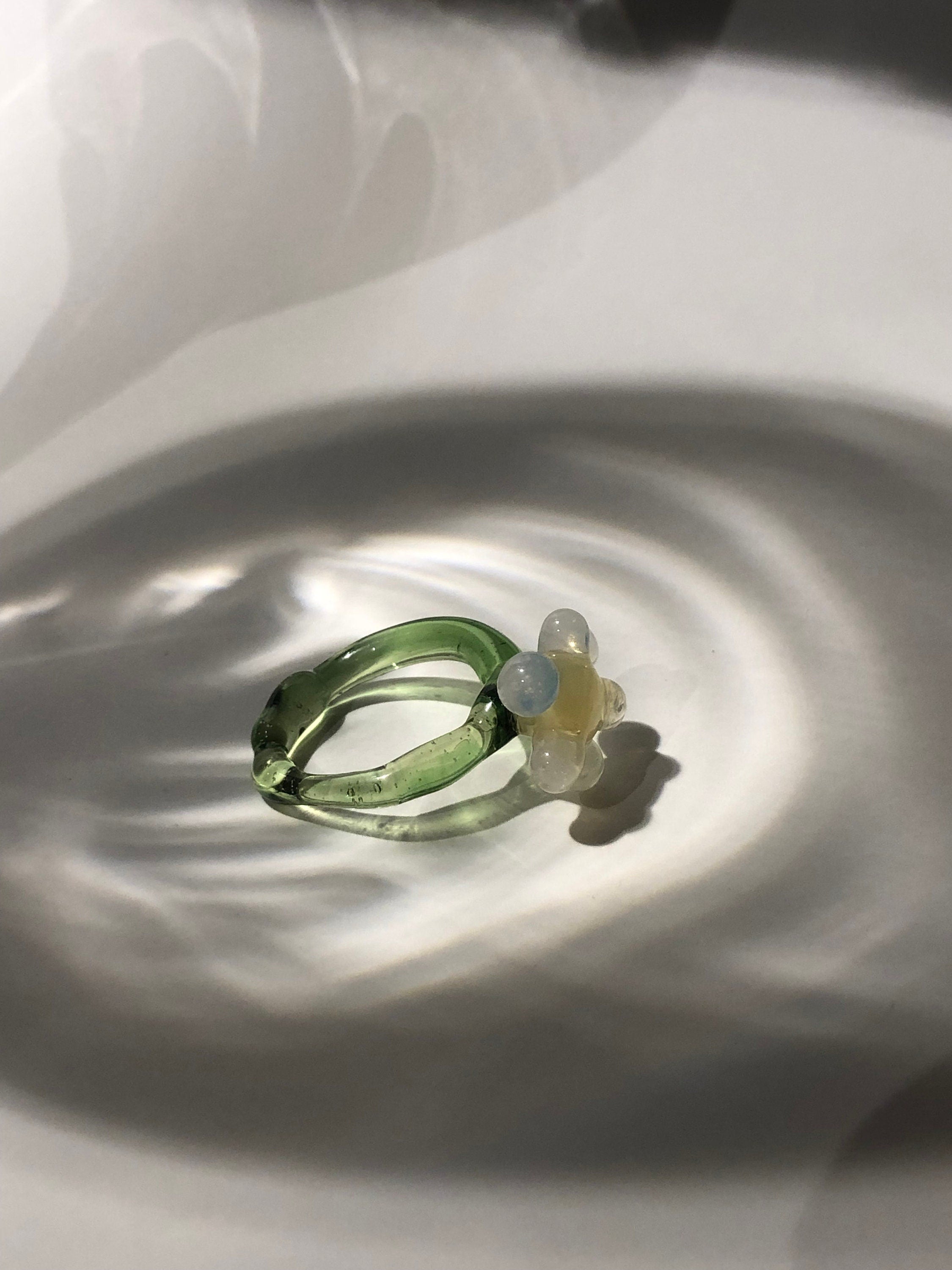 Daisy Flower Ring