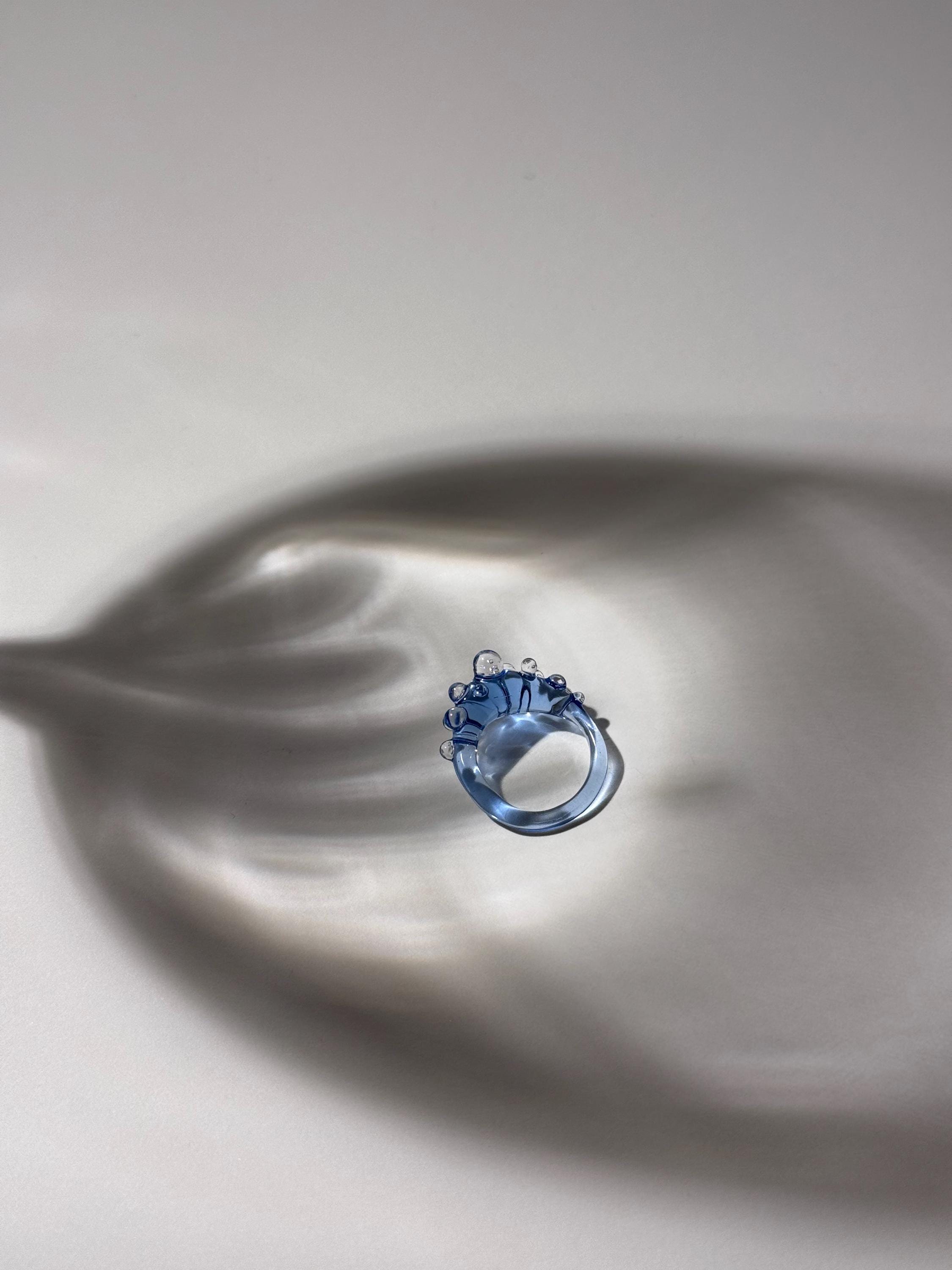 Raindrop glass ring