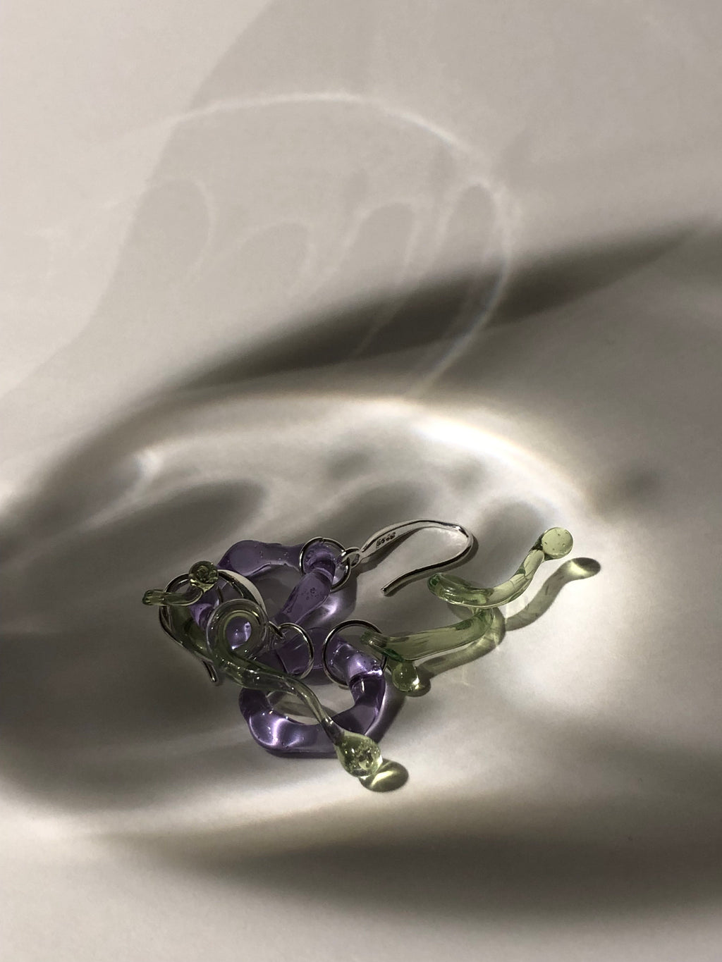 Dangly daisy flower Earrings