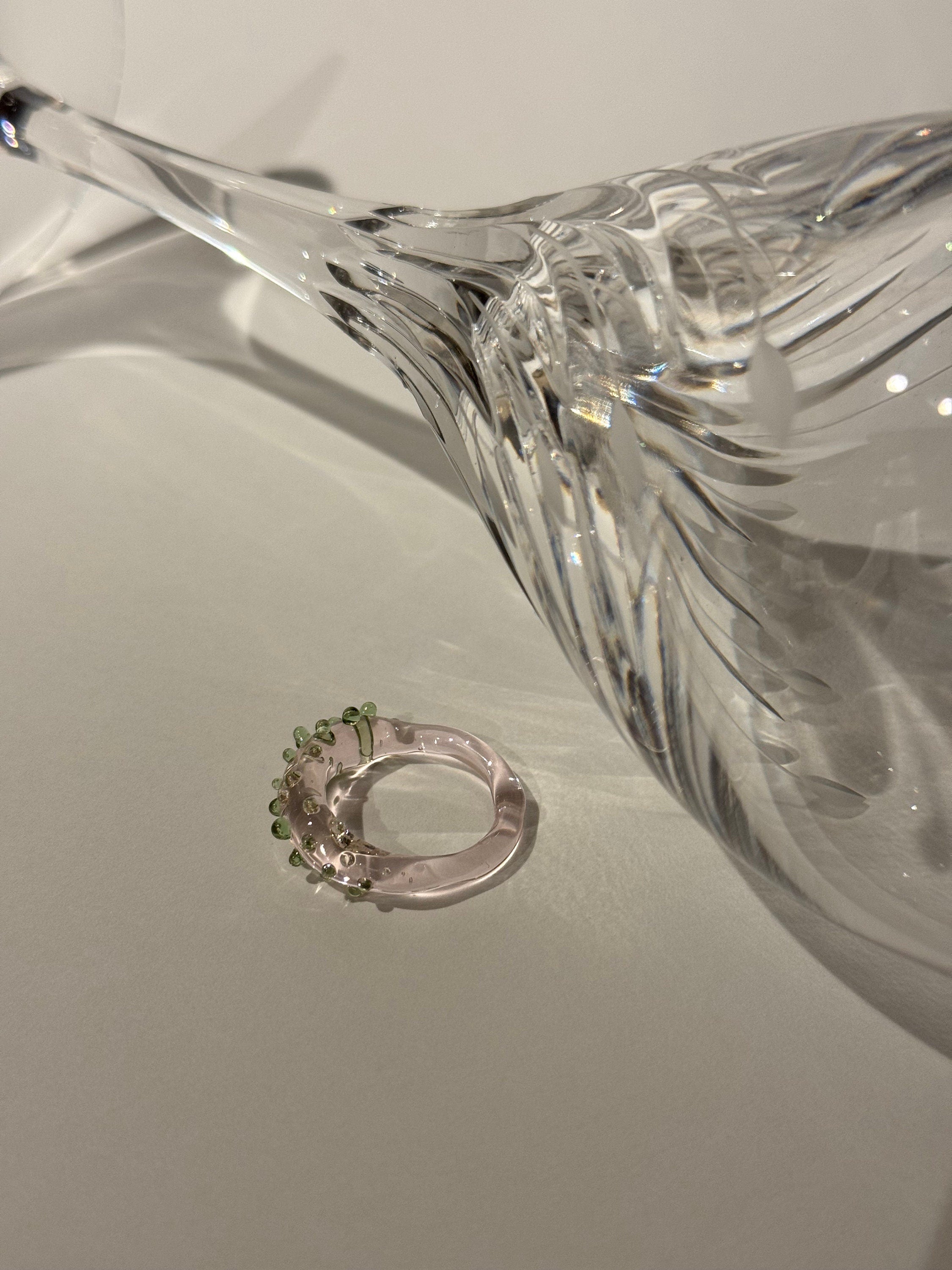 Rose and green Dotted Glass Ring