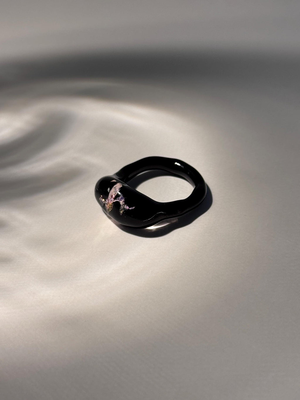Midnight dreams - Black and Pink Opal Glass Ring: