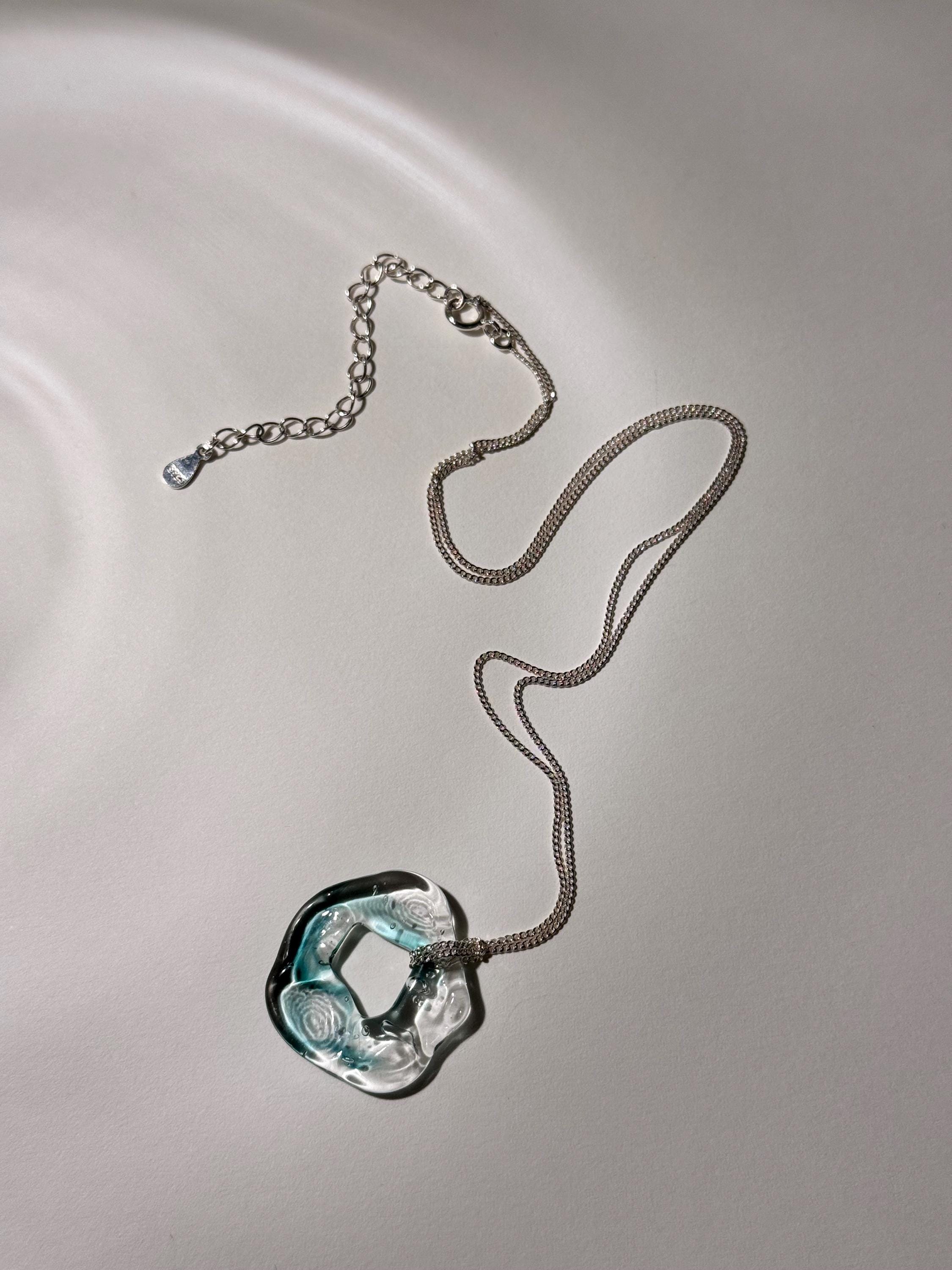 Minimalist Handmade Luxurious Turquoise Glass Necklace - Delicate delights collection