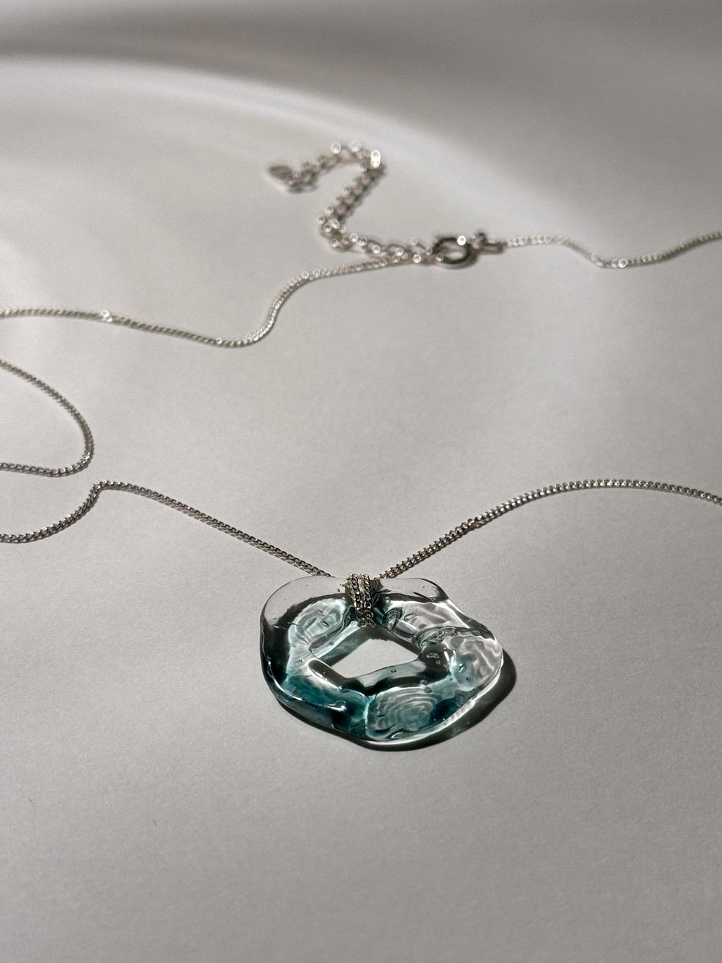 Minimalist Handmade Luxurious Turquoise Glass Necklace - Delicate delights collection